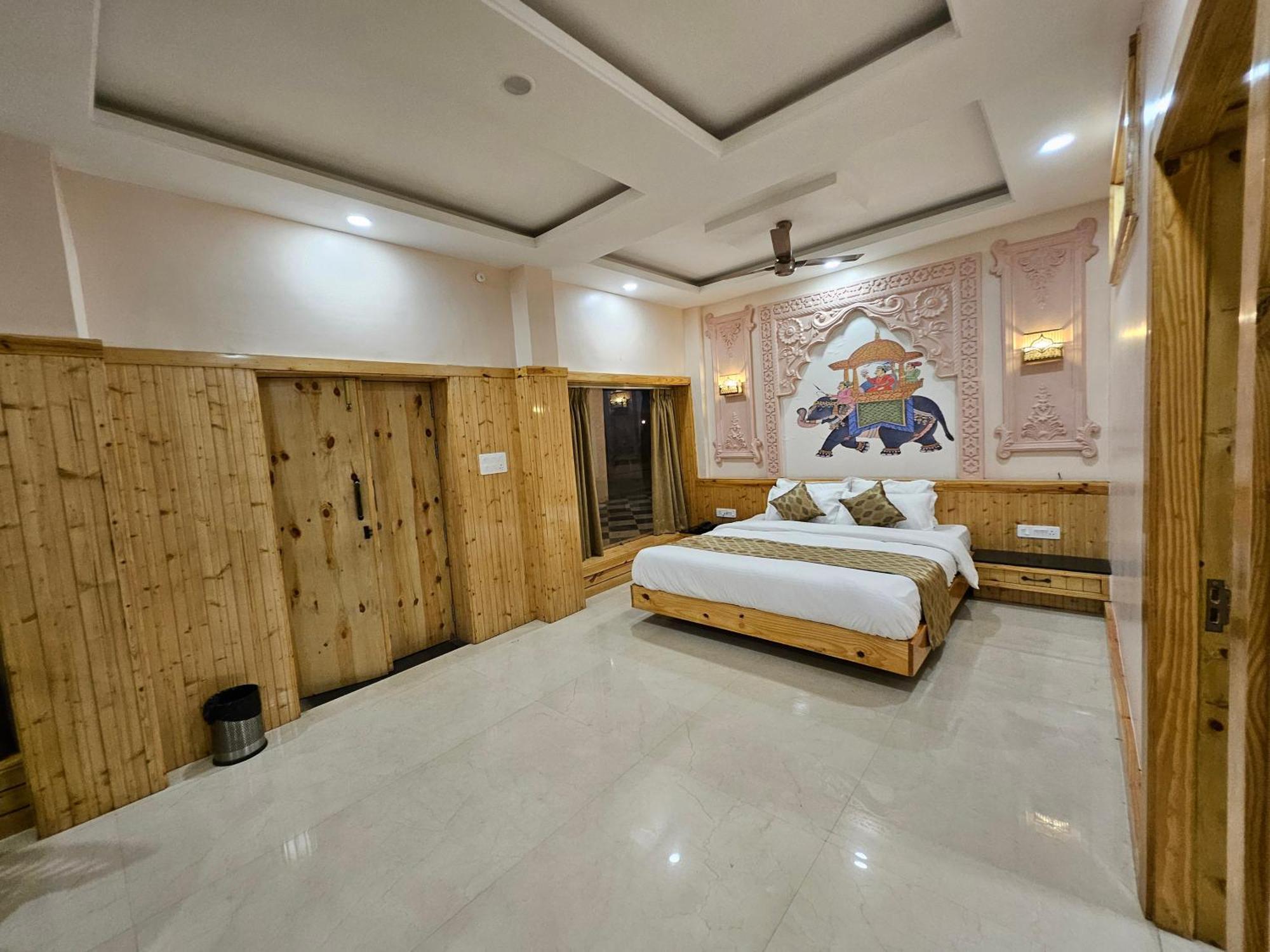 The Mewar Palace And Resort Shivpuri  Bagian luar foto
