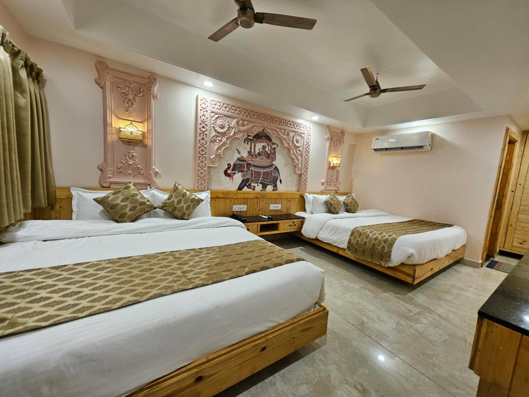 The Mewar Palace And Resort Shivpuri  Bagian luar foto