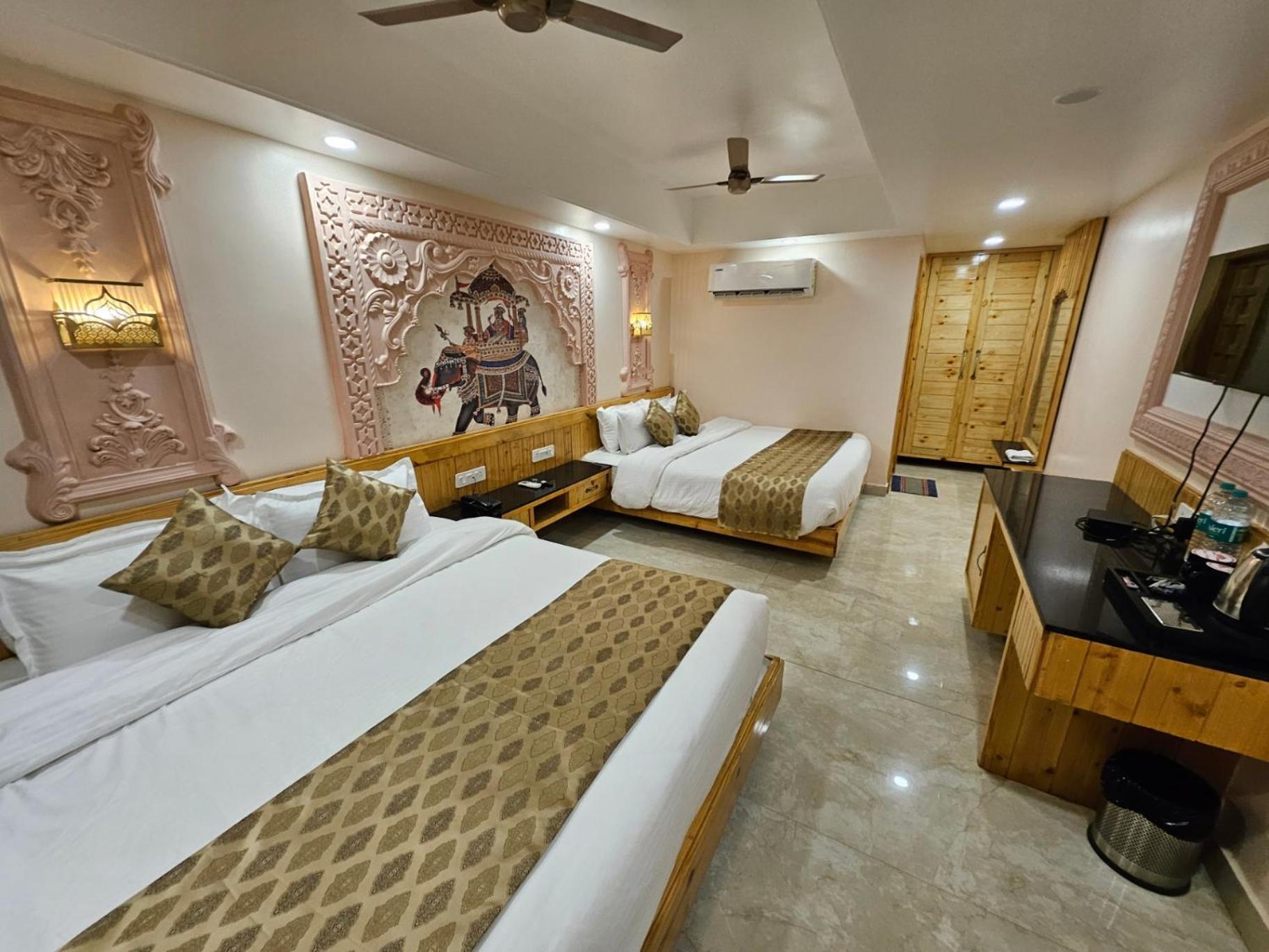 The Mewar Palace And Resort Shivpuri  Bagian luar foto
